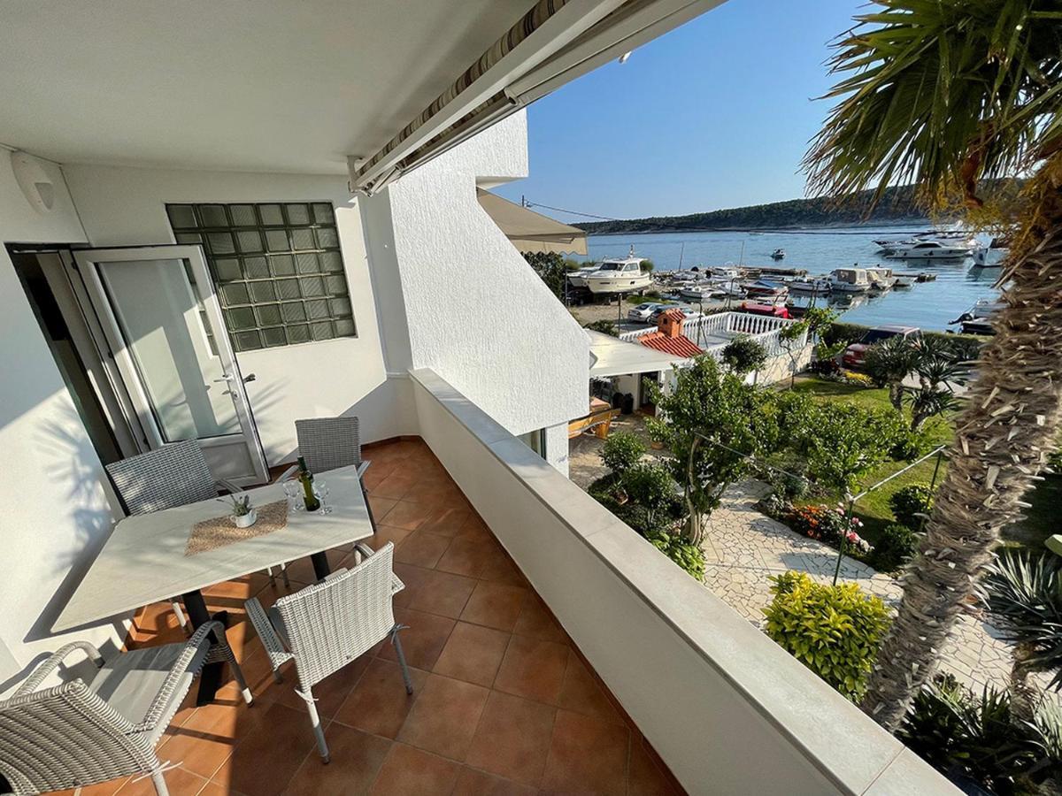 Apartments Near The Sea Barbat Barbat na Rabu Chambre photo